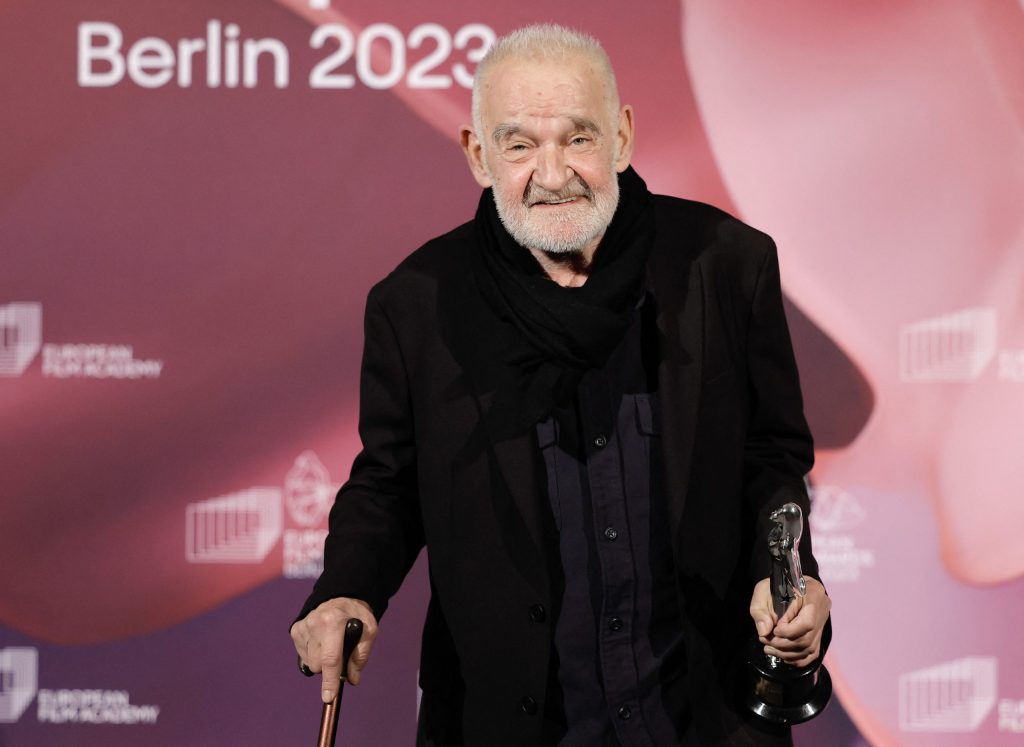 Bela Tárr, cineasta húngaro, morre aos 70 anos
