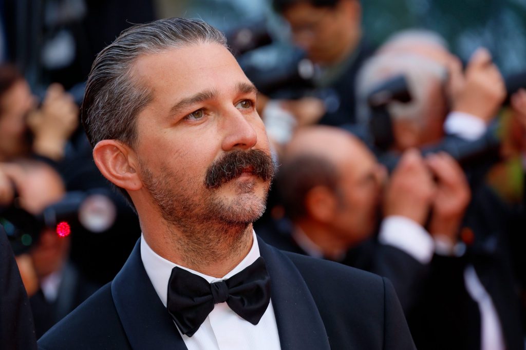 Shia LaBeouf se declara culpado por agressão