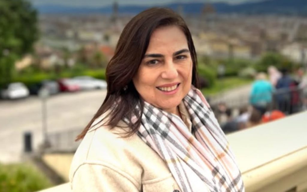 Velório da jornalista Elaine Oliveira Lopes será no cemitério Parque Memorial