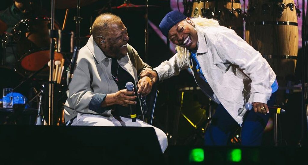 Martinho da Vila e Mart’nália cantam mais separados do que juntos ao longo do roteiro do show da turnê ‘Pai e filha’