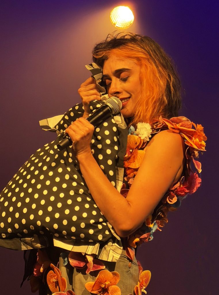 Juliana Linhares faz em janeiro, no Rio, a gravação audiovisual do show ‘Até cansar o cansaço’, destaque de 2026